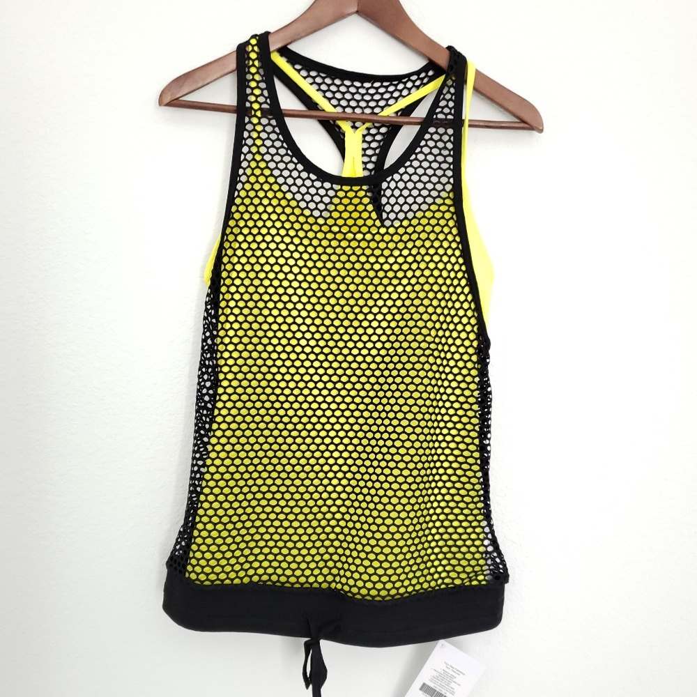 Fabletics Carly Tank in a Size Small